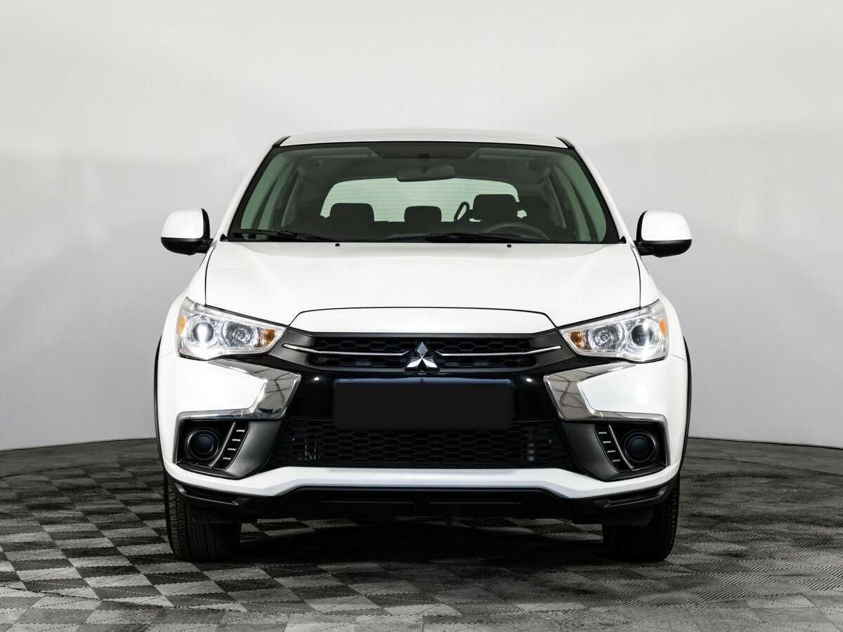 Митсубиши АС-Икс б/у, 2017, Механическая. Фото: #1