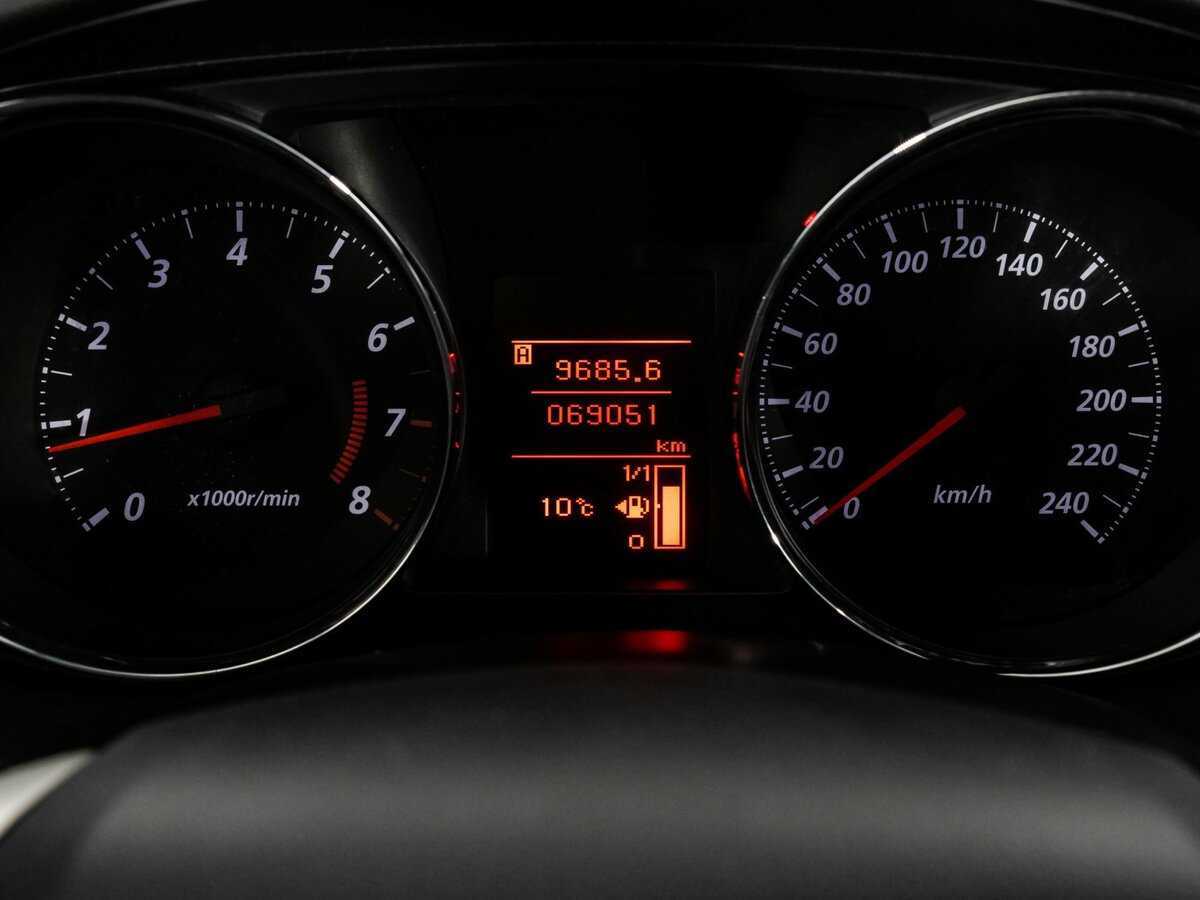 Митсубиши АС-Икс б/у, 2017, Механическая. Фото: #12