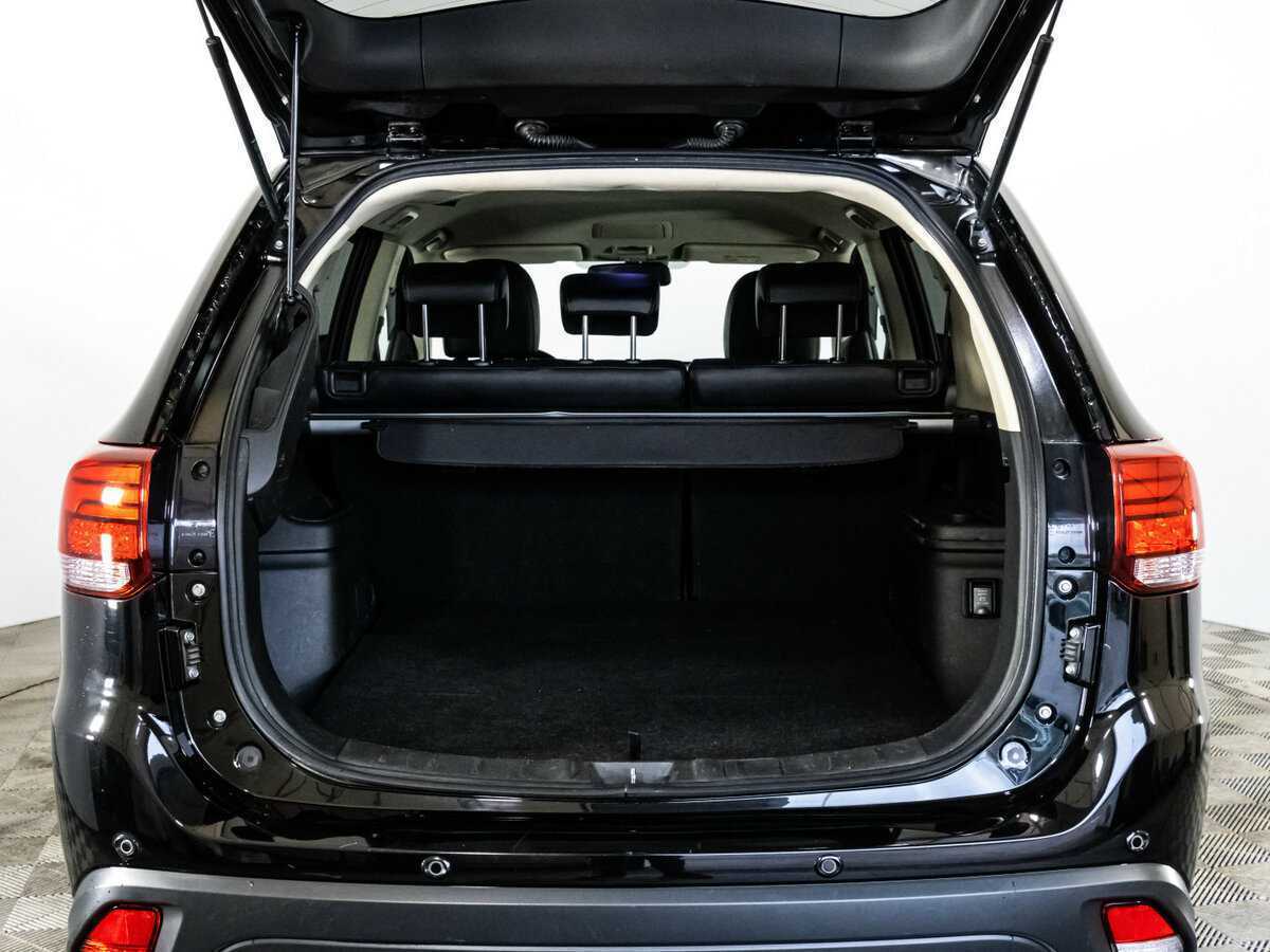 Митсубиши Оутлэндер б/у, 2018, Вариатор. Фото: #17