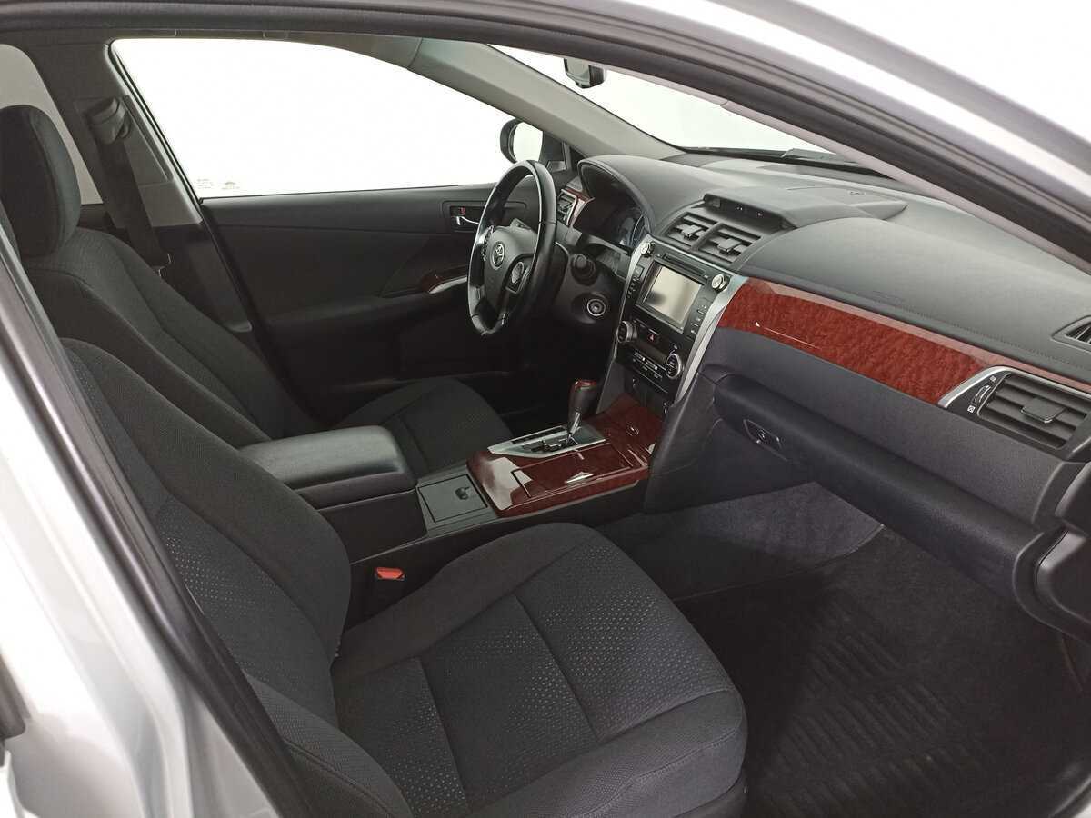 Тойота Камри б/у, 2013, Автоматическая. Фото: #10