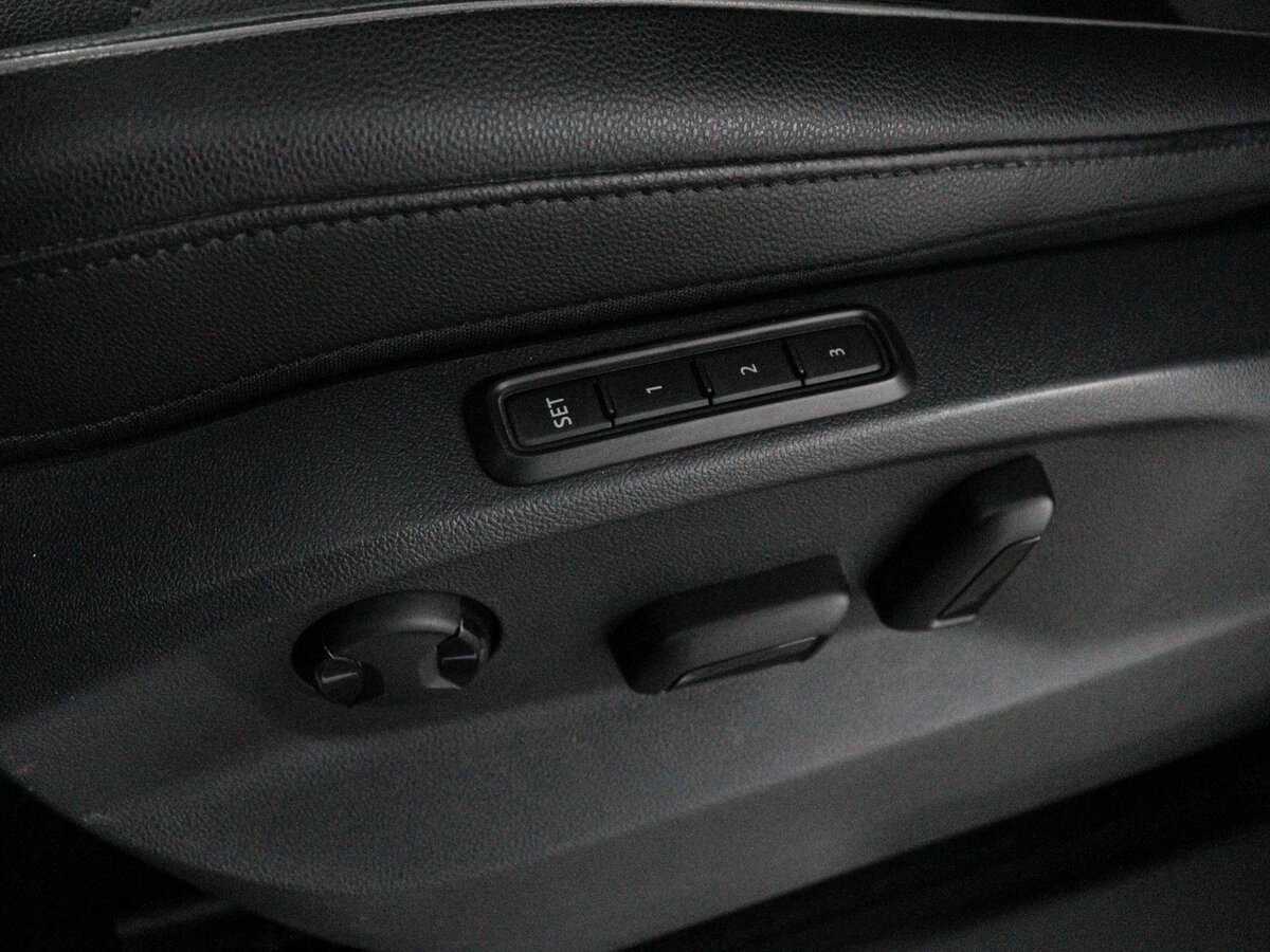 Фольксваген Тигуан б/у, 2019, Роботизированная. Фото: #9