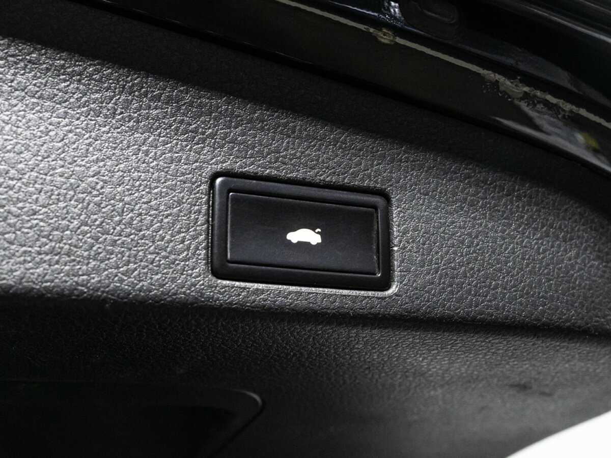 Фольксваген Туарег б/у, 2012, Автоматическая. Фото: #19