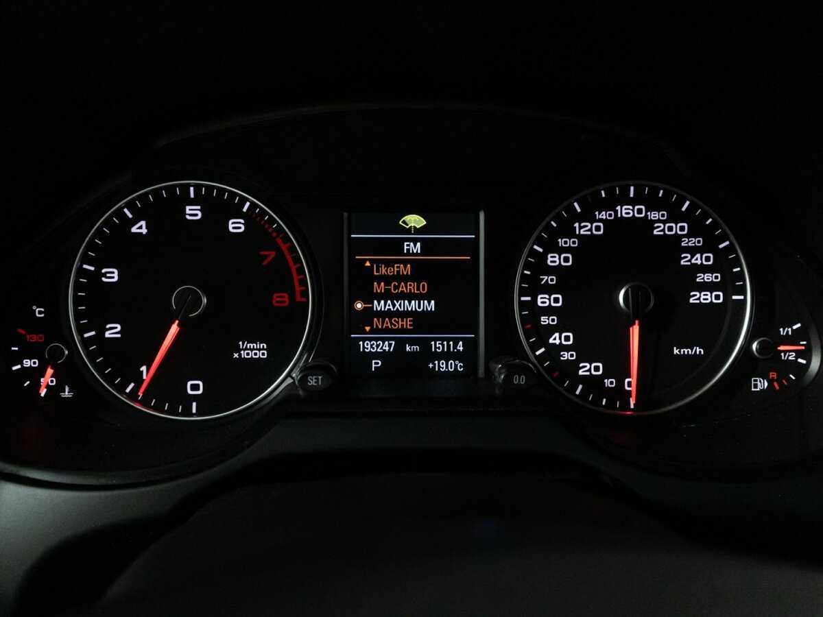 Ауди К5 б/у, 2015, Автоматическая. Фото: #11