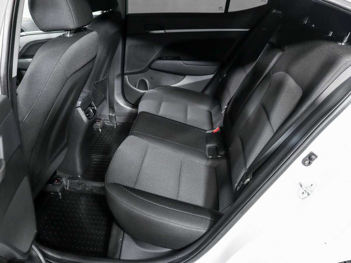 Хендай Елантра б/у, 2020, Автоматическая. Фото: #9