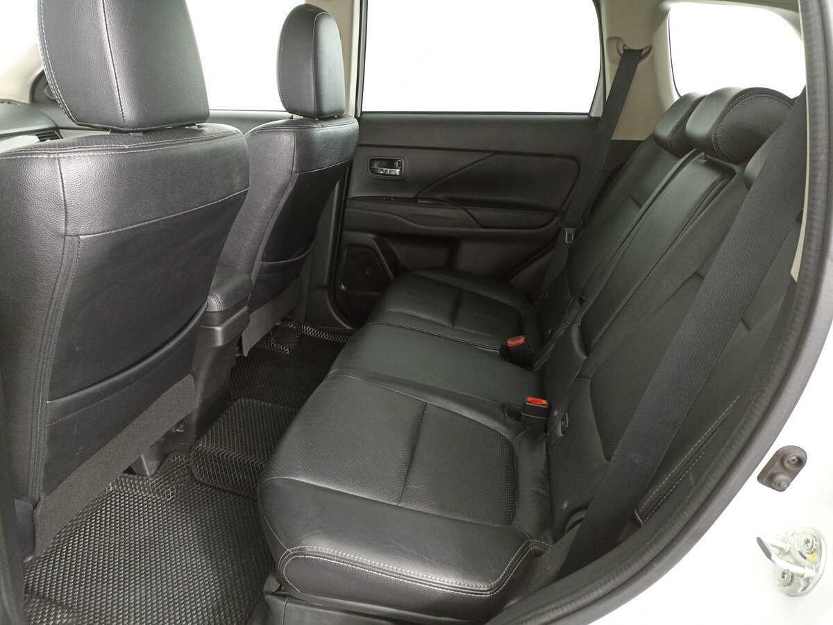 Митсубиши Оутлэндер б/у, 2017, Вариатор. Фото: #9