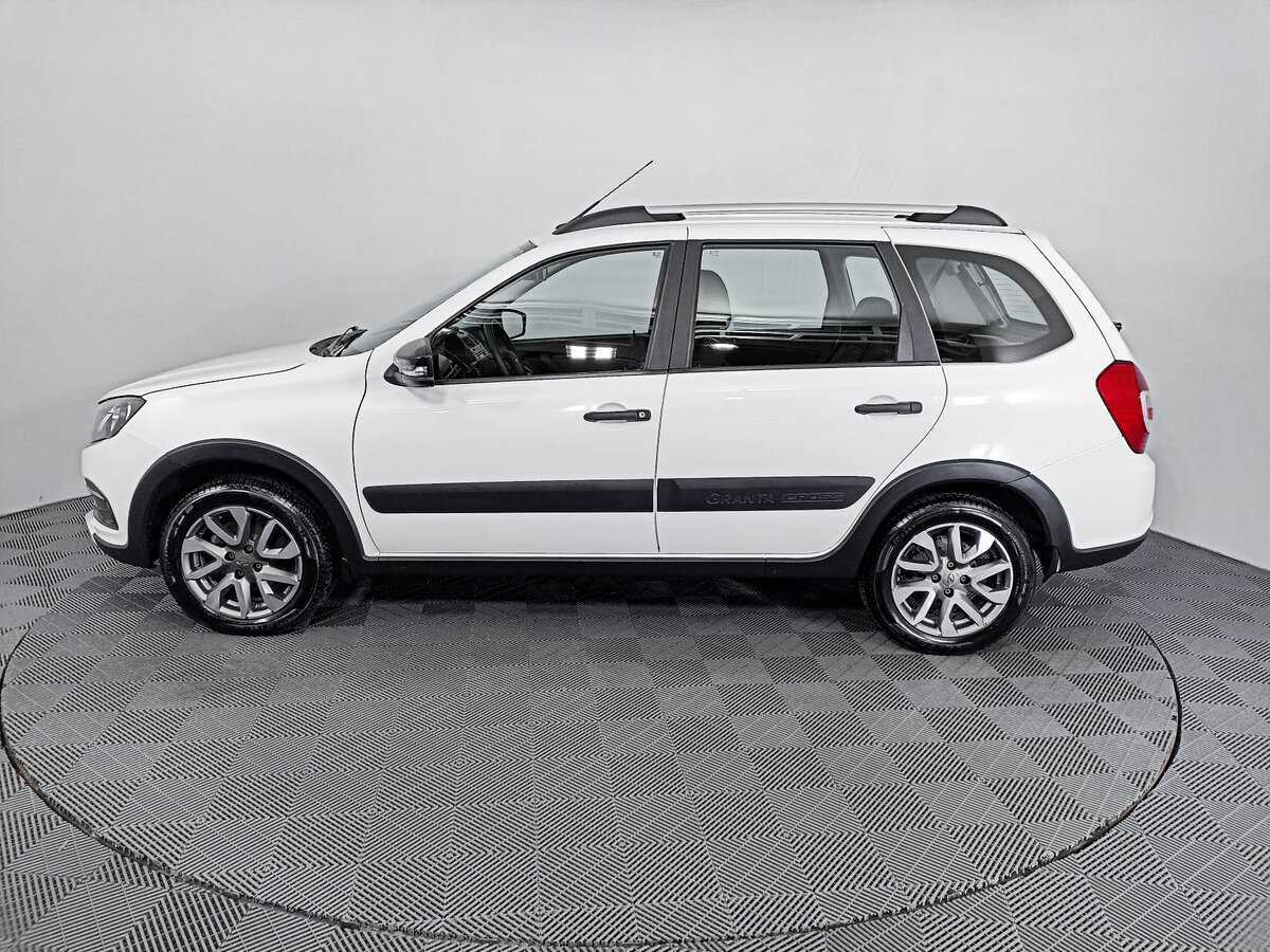 Лада (ВАЗ) Гранта б/у, 2023, Механическая. Фото: #7