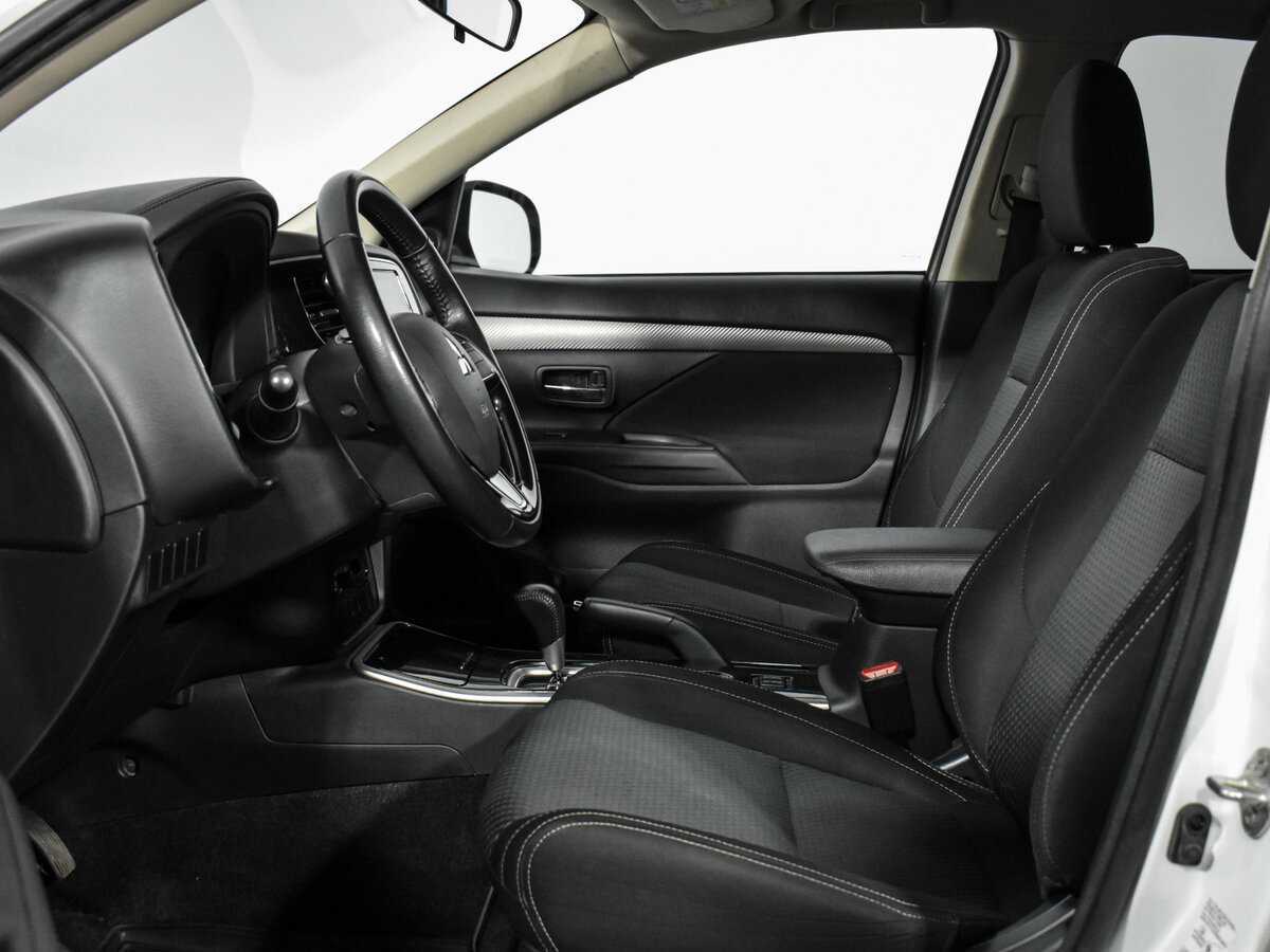 Митсубиши Оутлэндер б/у, 2018, Вариатор. Фото: #8