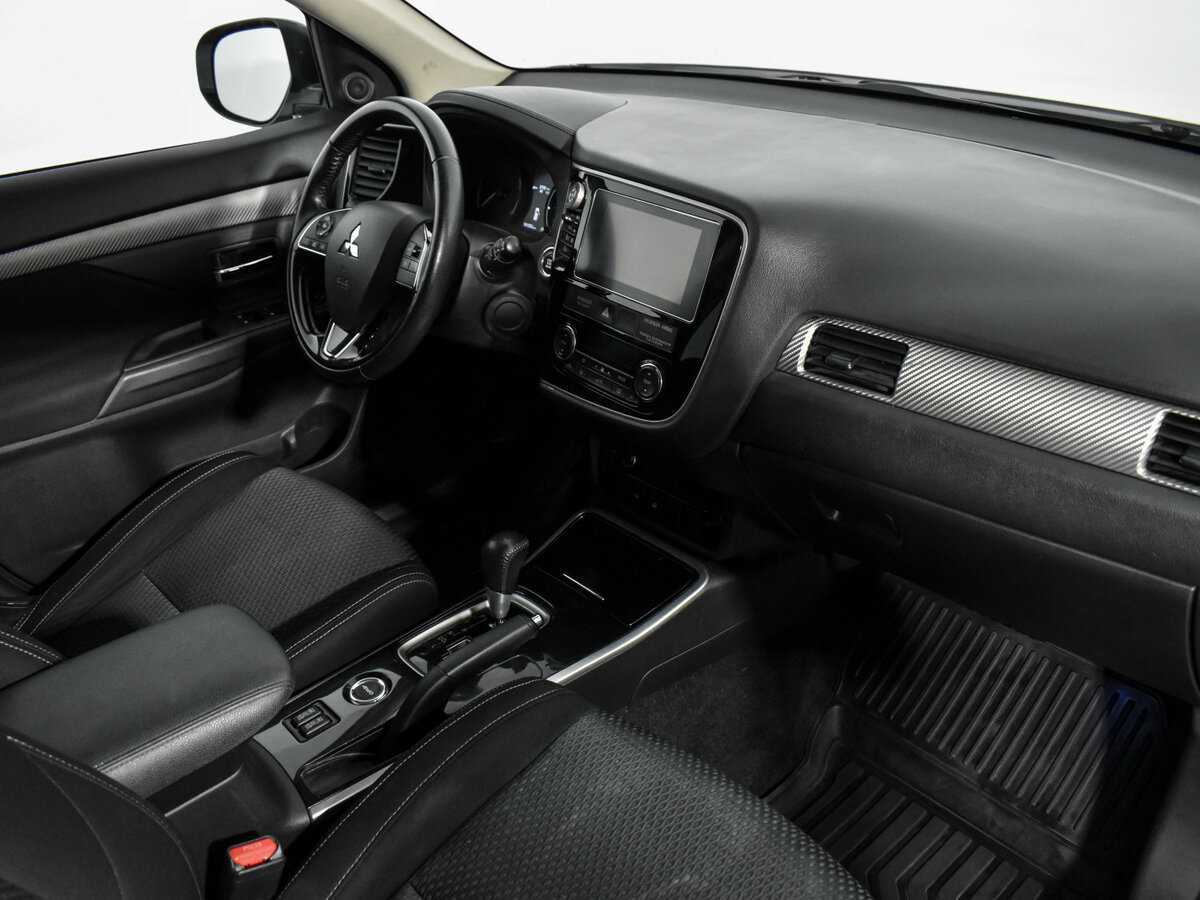 Митсубиши Оутлэндер б/у, 2018, Вариатор. Фото: #11