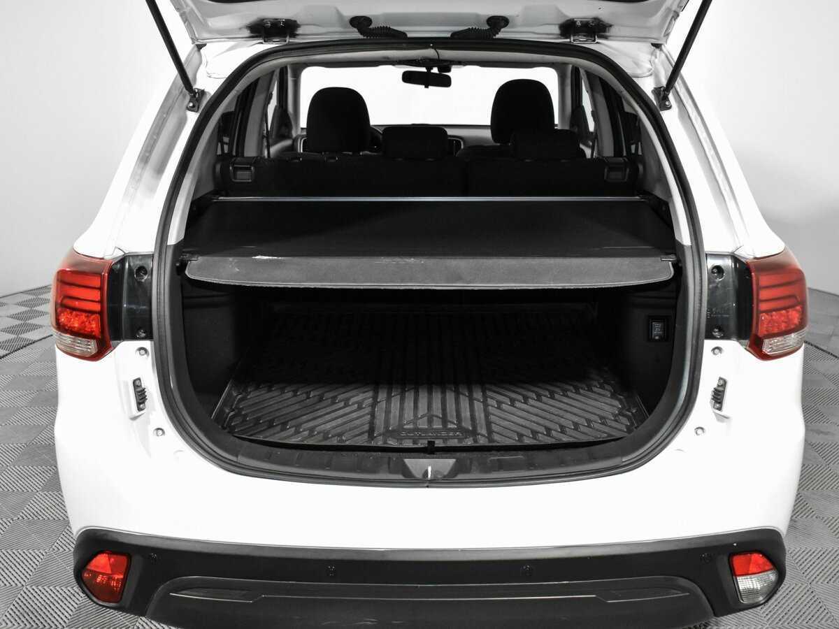 Митсубиши Оутлэндер б/у, 2018, Вариатор. Фото: #19