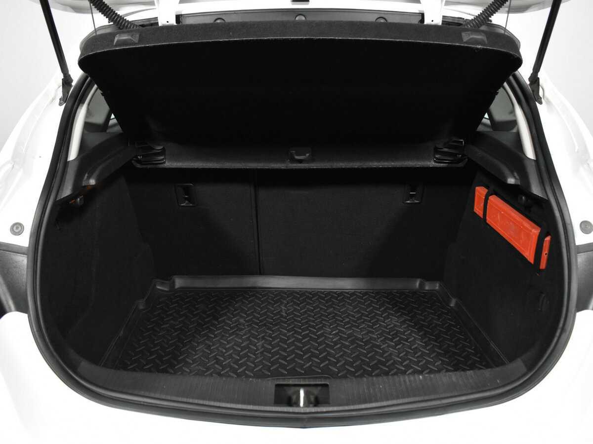 Опель Астра б/у, 2014, Автоматическая. Фото: #13