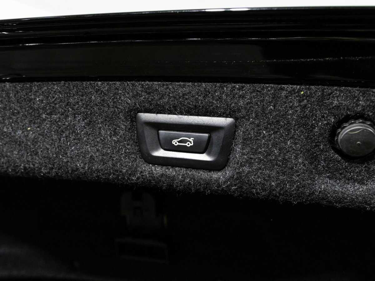 БМВ 5 серии б/у, 2017, Автоматическая. Фото: #15