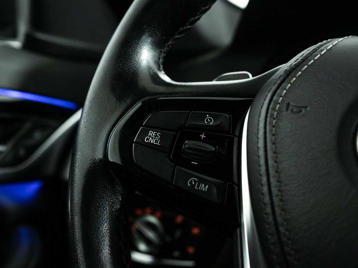 БМВ 5 серии б/у, 2017, Автоматическая. Фото: #21