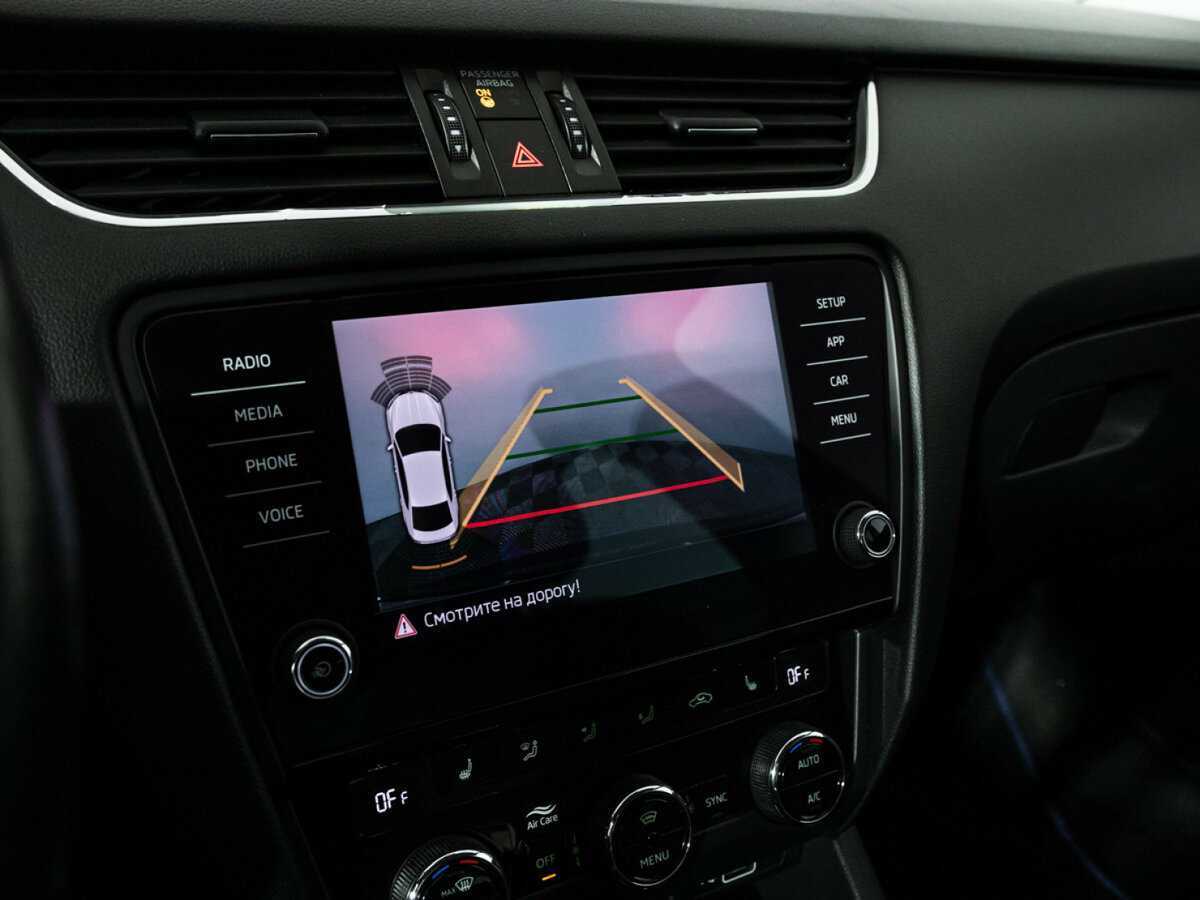 Шкода Октавия б/у, 2018, Роботизированная. Фото: #15