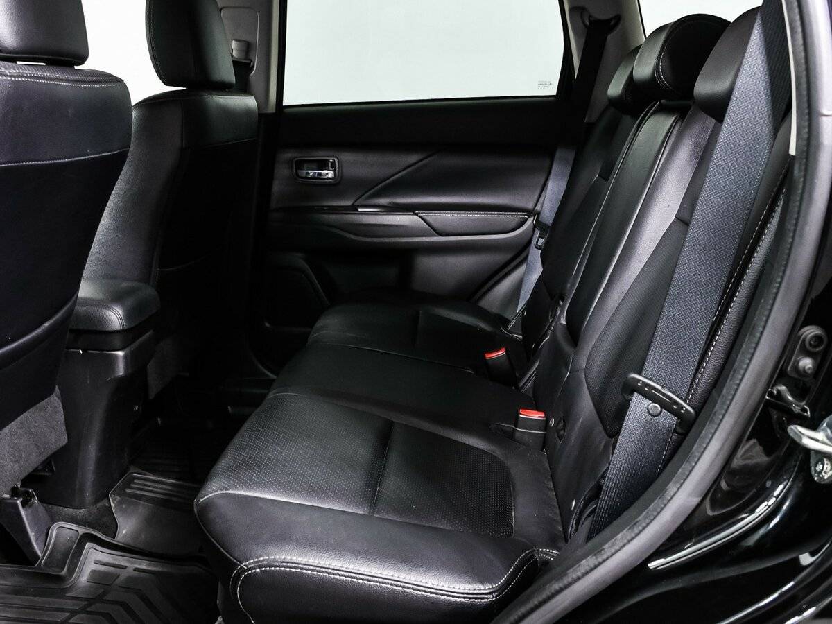 Митсубиши Оутлэндер б/у, 2018, Вариатор. Фото: #11