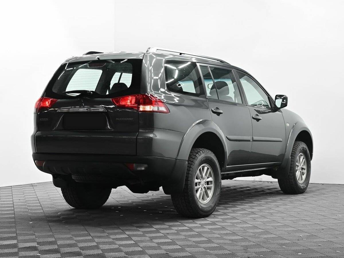 Митсубиши Паджеро Спорт б/у, 2014, Механическая. Фото: #3