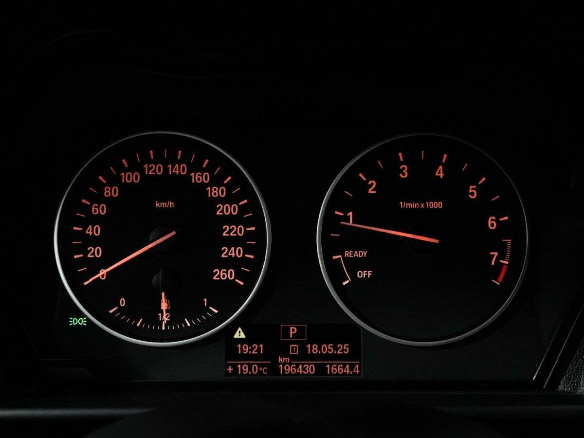 БМВ 1 серии б/у, 2013, Автоматическая. Фото: #11