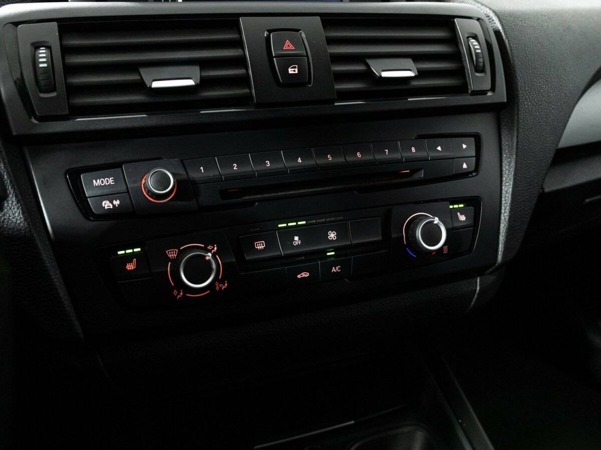 БМВ 1 серии б/у, 2013, Автоматическая. Фото: #15