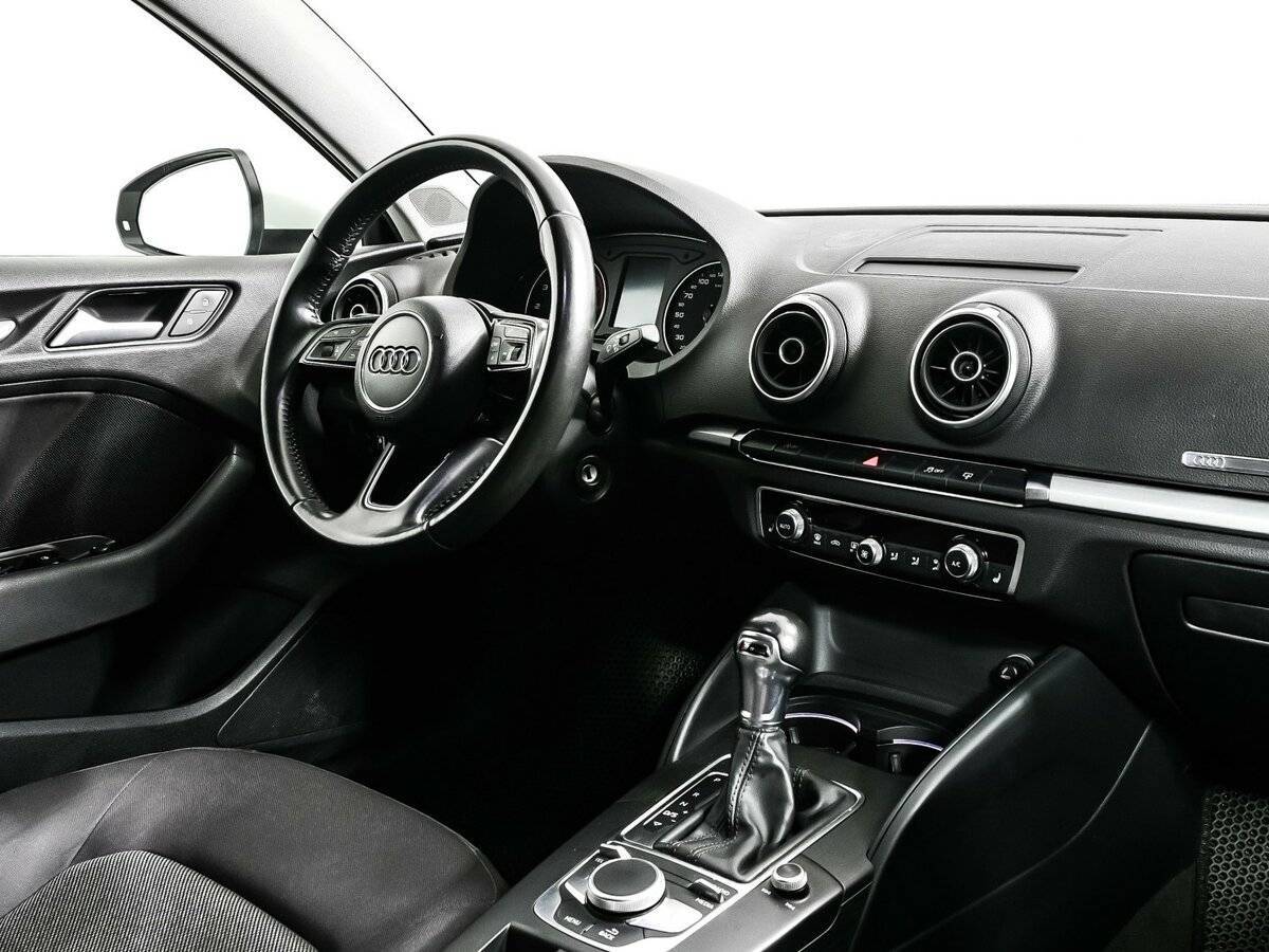 Ауди А3 б/у, 2016, Роботизированная. Фото: #8