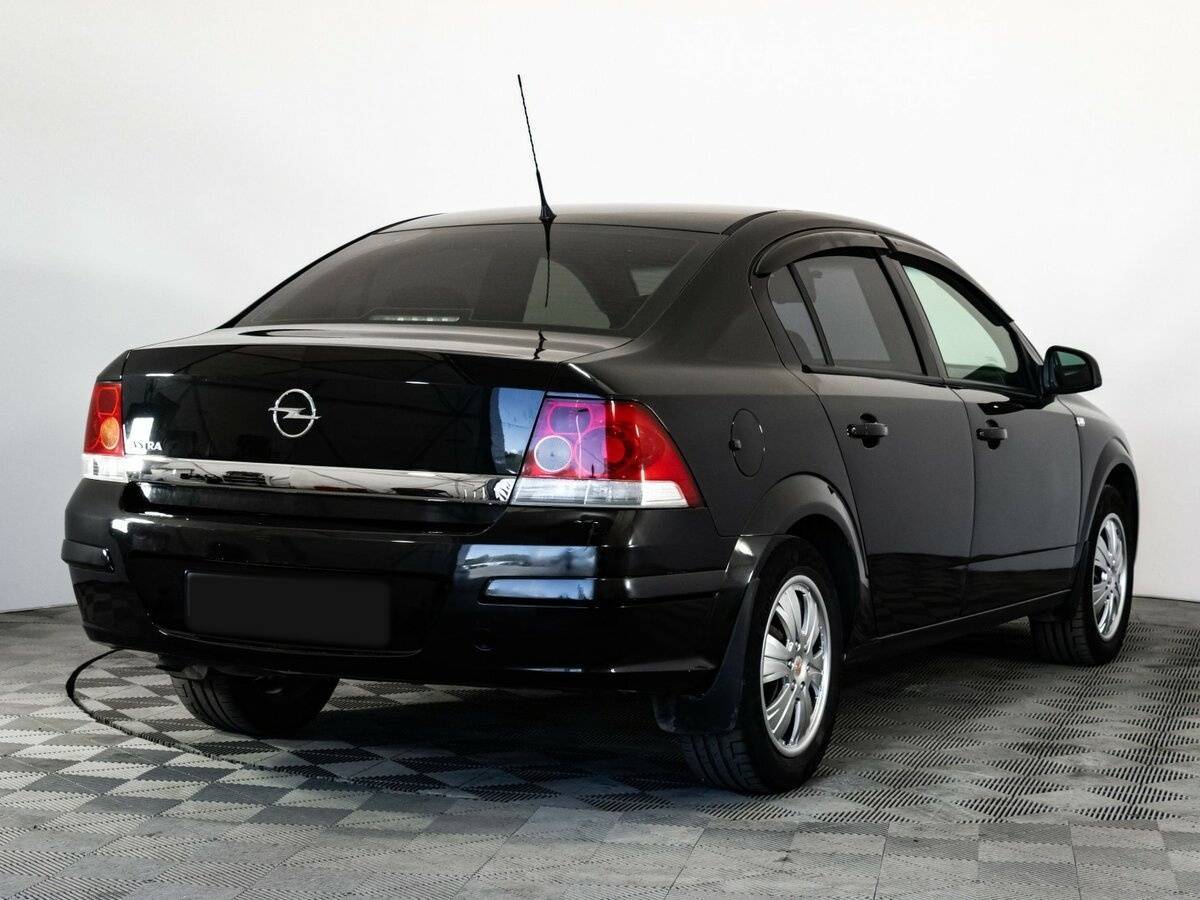 Опель Астра б/у, 2014, Автоматическая. Фото: #4