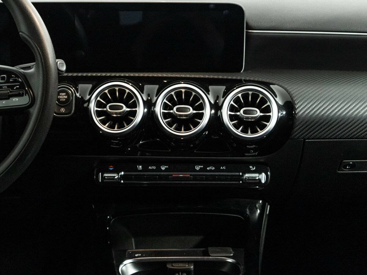 Мерседес-Бенц А-Класс б/у, 2018, Роботизированная. Фото: #13