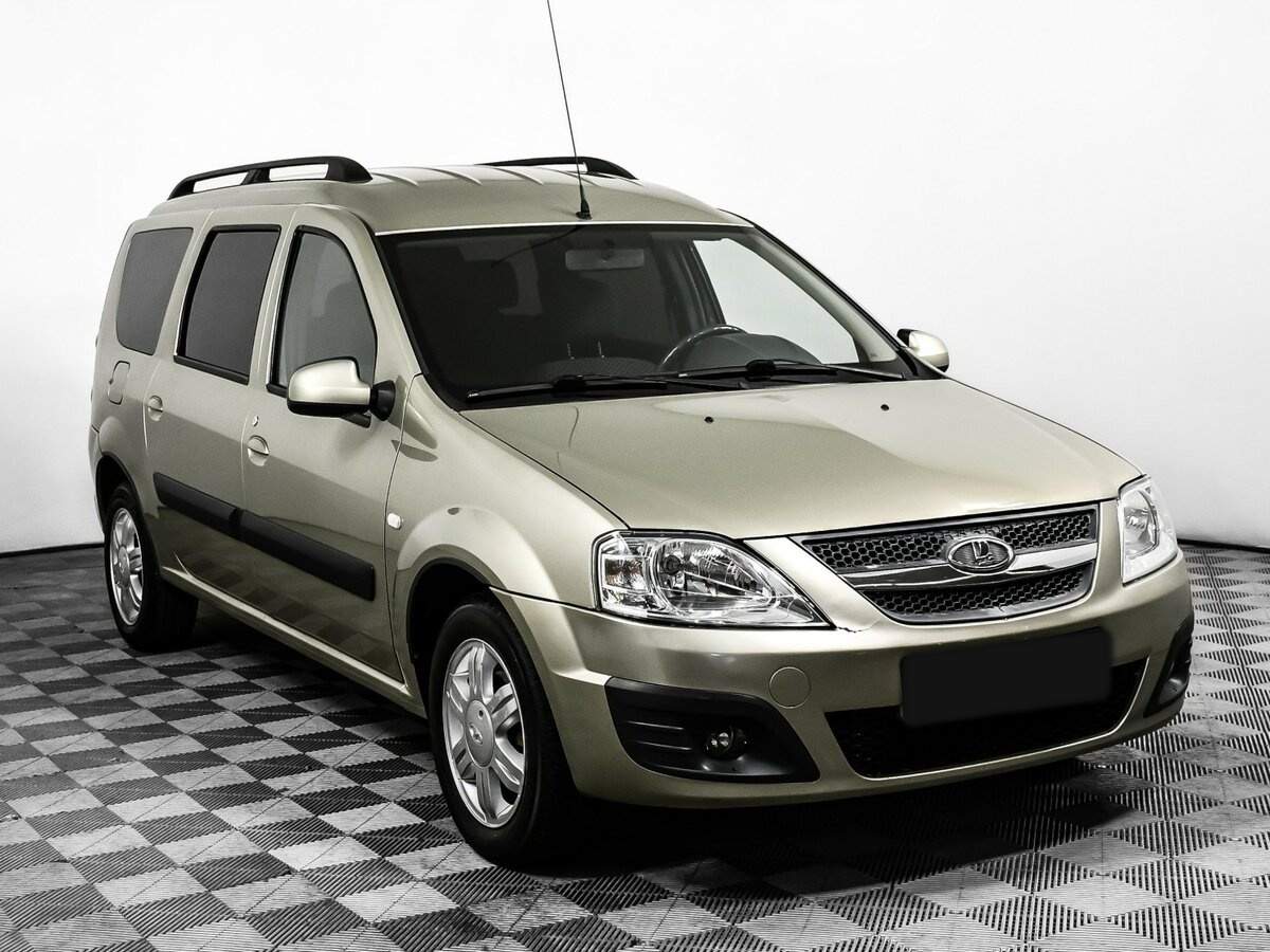 Лада (ВАЗ) Ларгус б/у, 2014, Механическая. Фото: #2