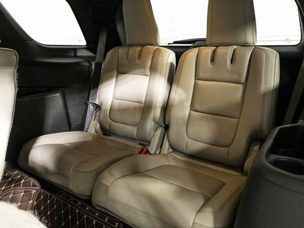 Форд Експлорер б/у, 2012, Автоматическая. Фото: #13