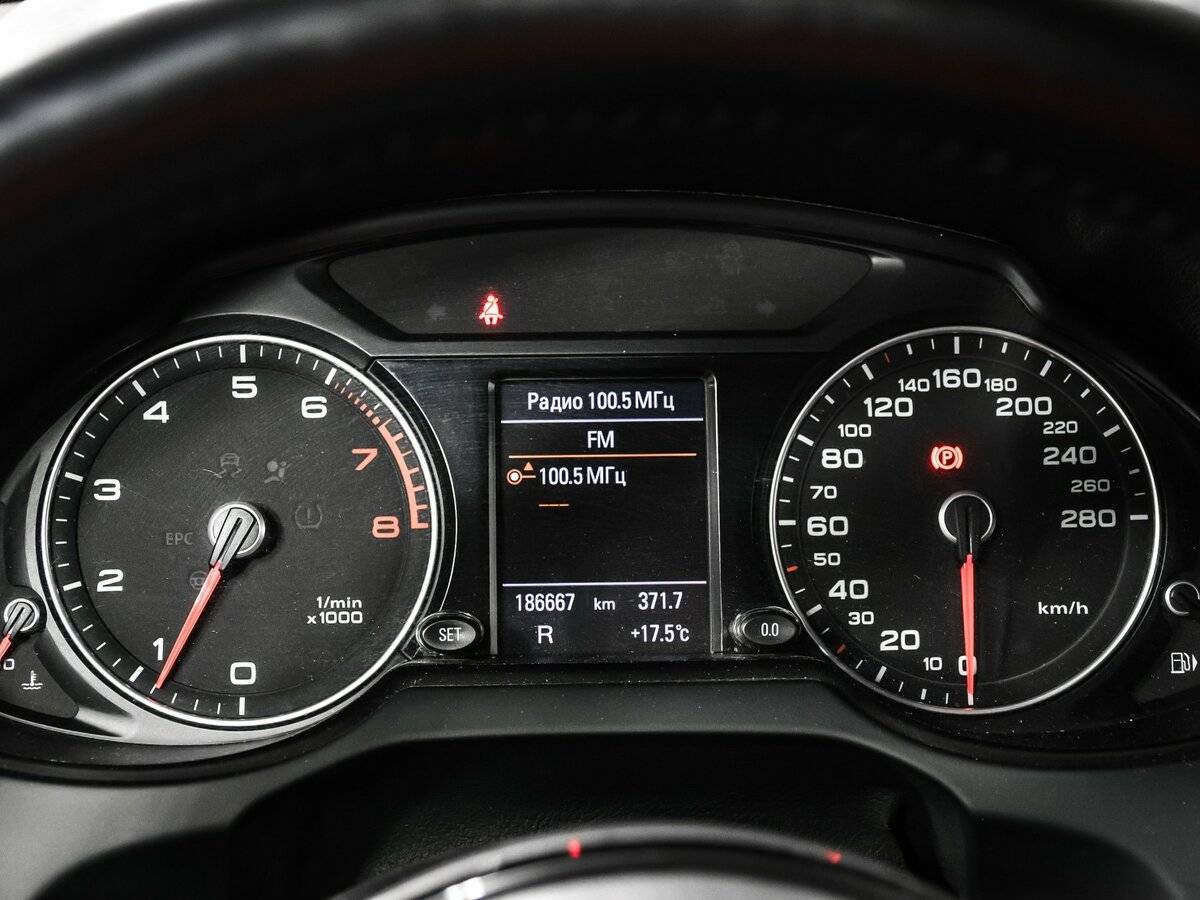 Ауди К5 б/у, 2013, Автоматическая. Фото: #9