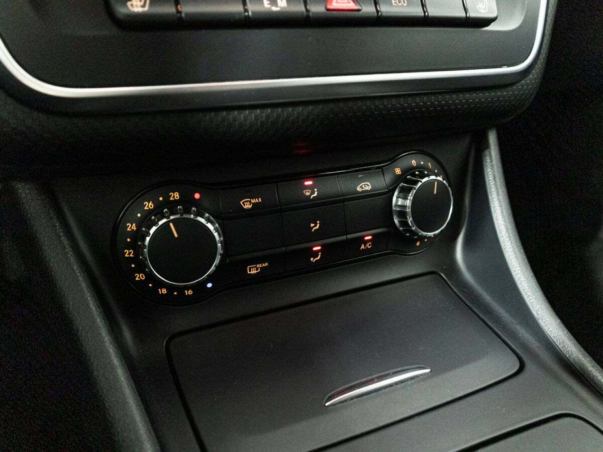 Мерседес-Бенц А-Класс б/у, 2013, Роботизированная. Фото: #16