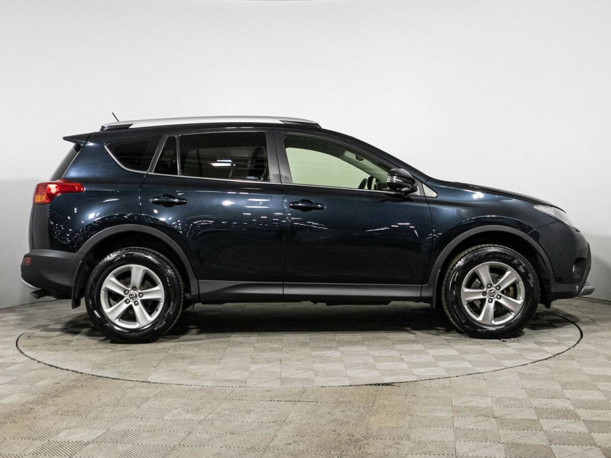 Тойота Рав4 б/у, 2015, Автоматическая. Фото: #3