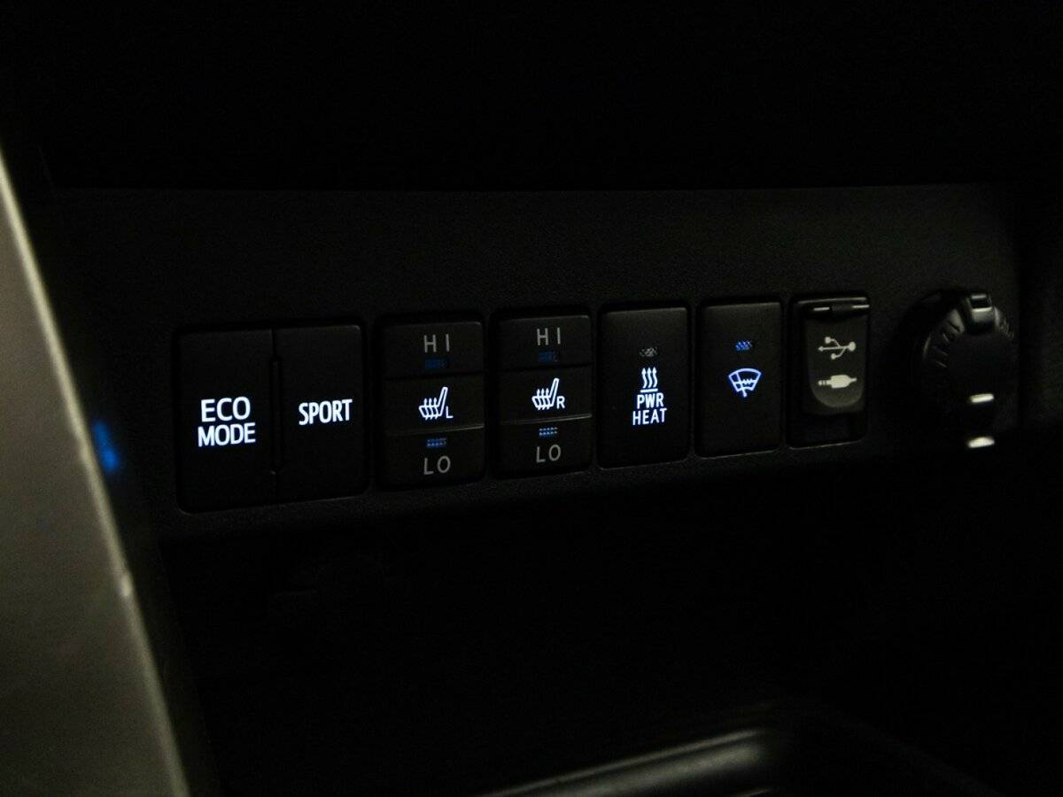 Тойота Рав4 б/у, 2015, Автоматическая. Фото: #16