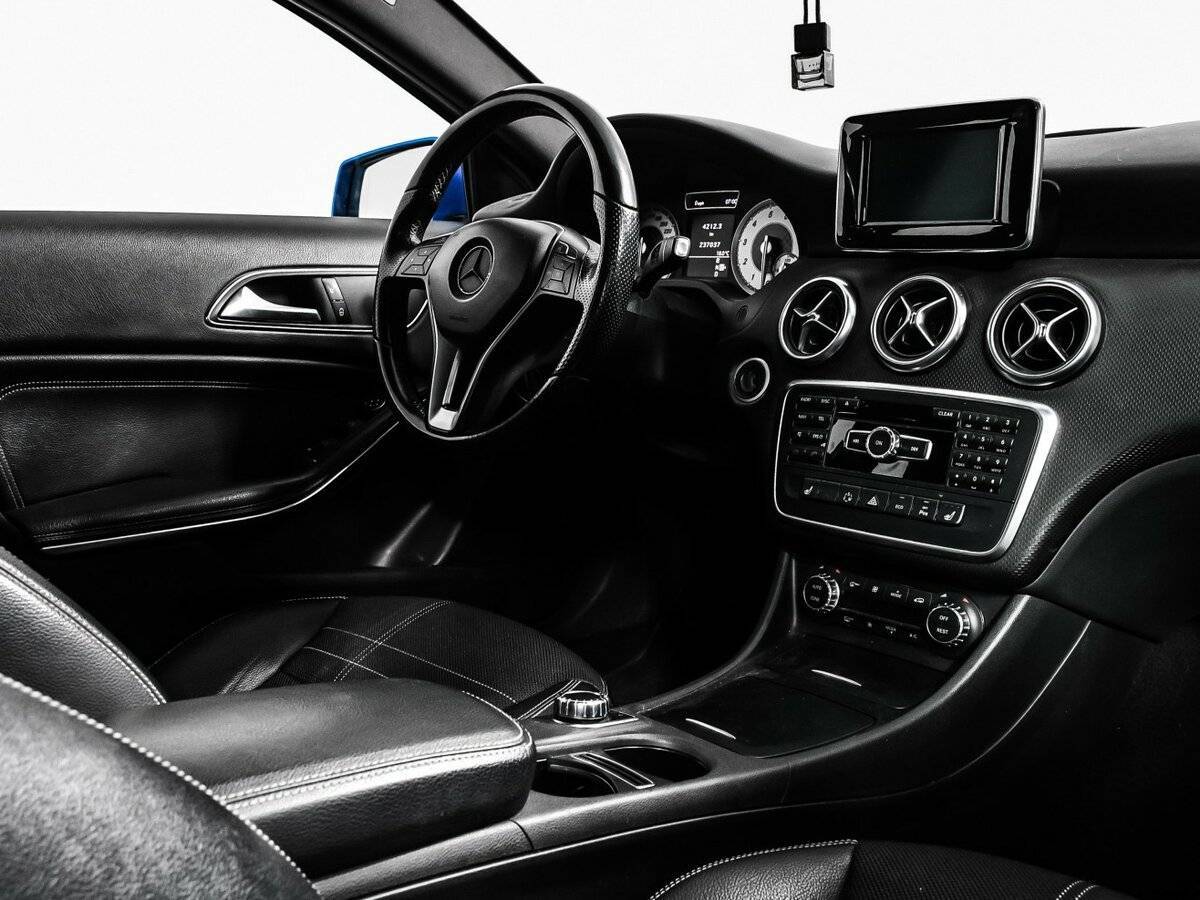 Мерседес-Бенц А-Класс б/у, 2013, Роботизированная. Фото: #8