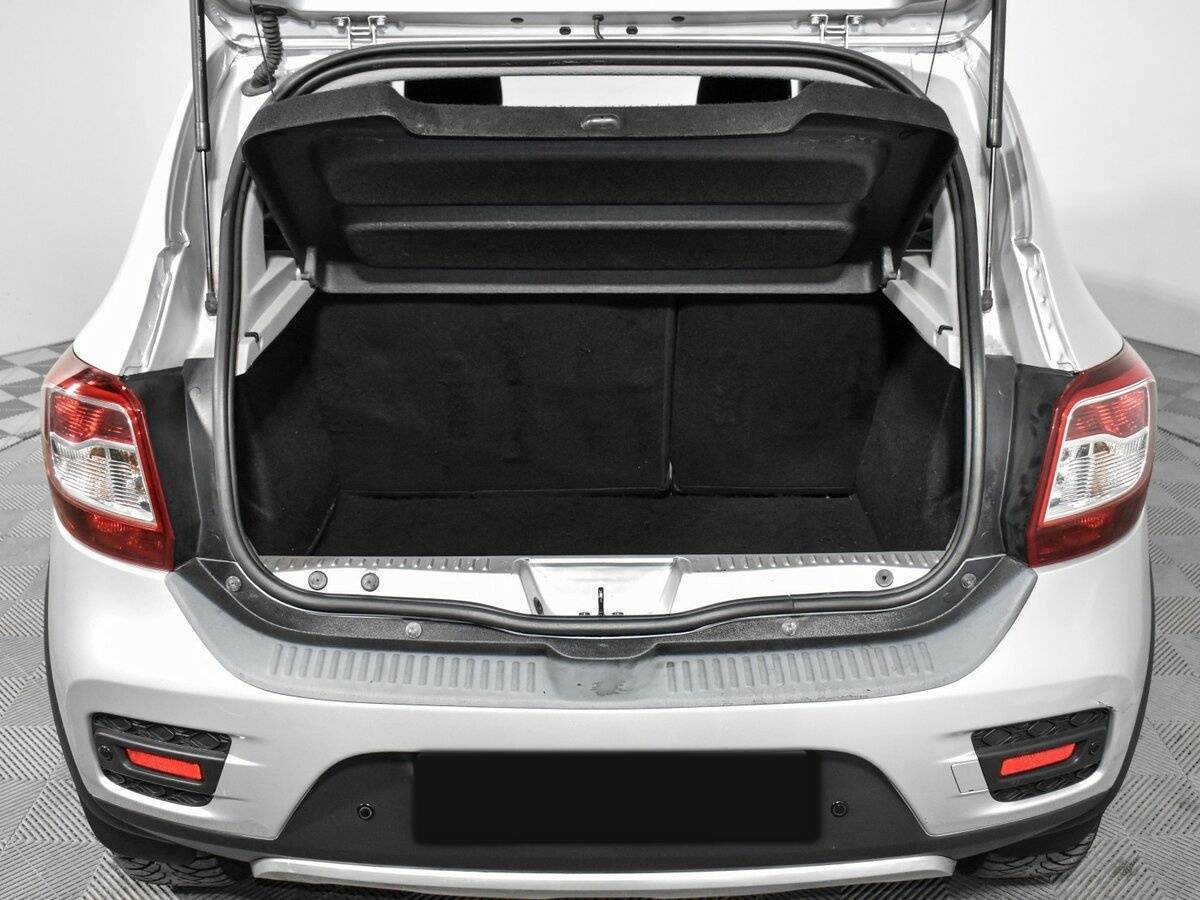 Рено Сандеро б/у, 2017, Автоматическая. Фото: #17