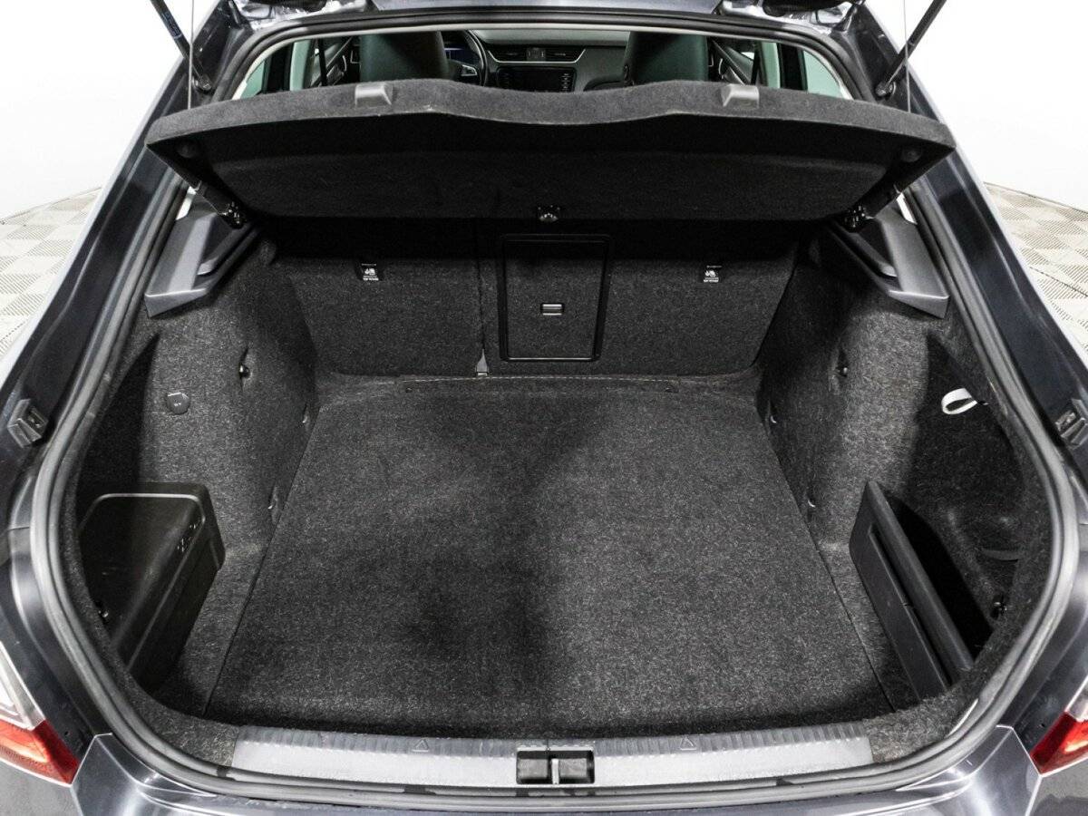 Шкода Октавия б/у, 2019, Роботизированная. Фото: #14