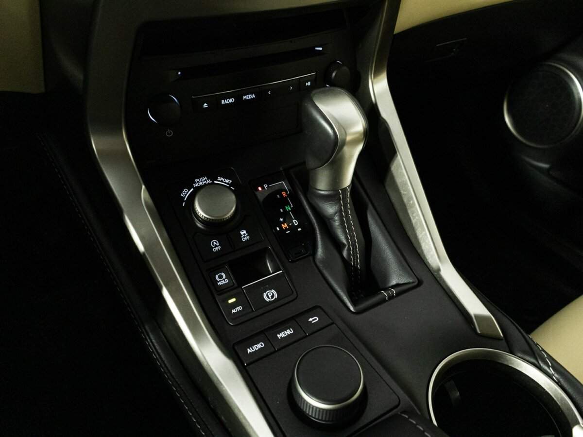 Лексус Н-Икс б/у, 2015, Вариатор. Фото: #18