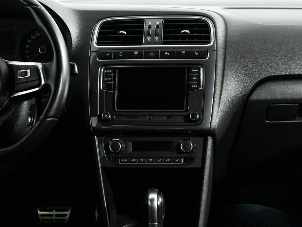 Фольксваген Поло б/у, 2018, Роботизированная. Фото: #13