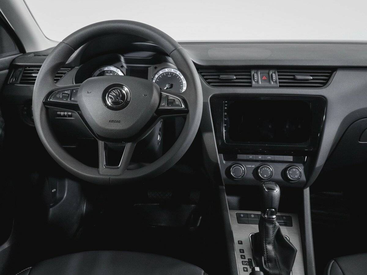 Шкода Октавия б/у, 2023, Автоматическая. Фото: #8