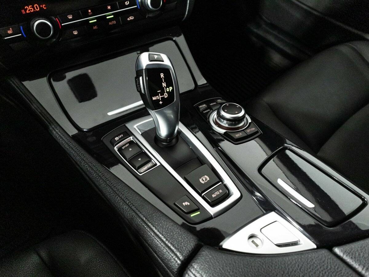 БМВ 5 серии б/у, 2014, Автоматическая. Фото: #16