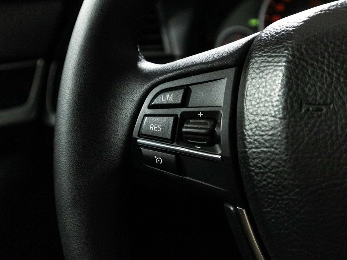 БМВ 5 серии б/у, 2014, Автоматическая. Фото: #21