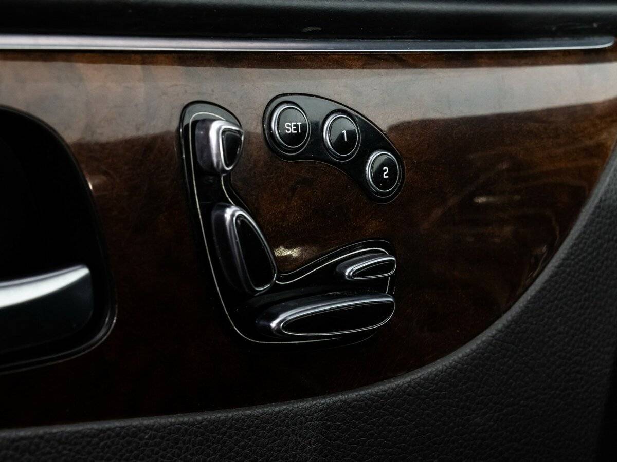 Хендай Экус б/у, 2015, Автоматическая. Фото: #24