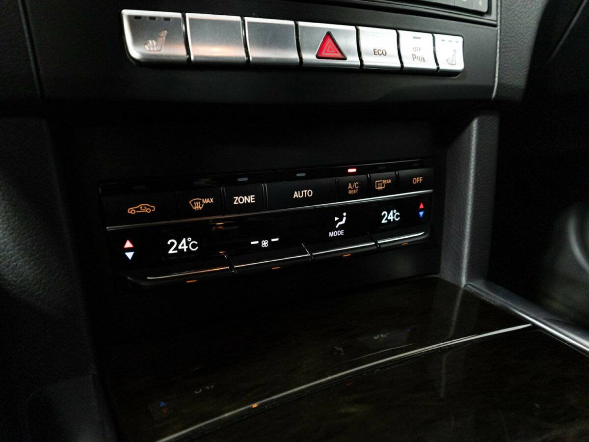 Мерседес-Бенц Е-Класс б/у, 2015, Автоматическая. Фото: #16