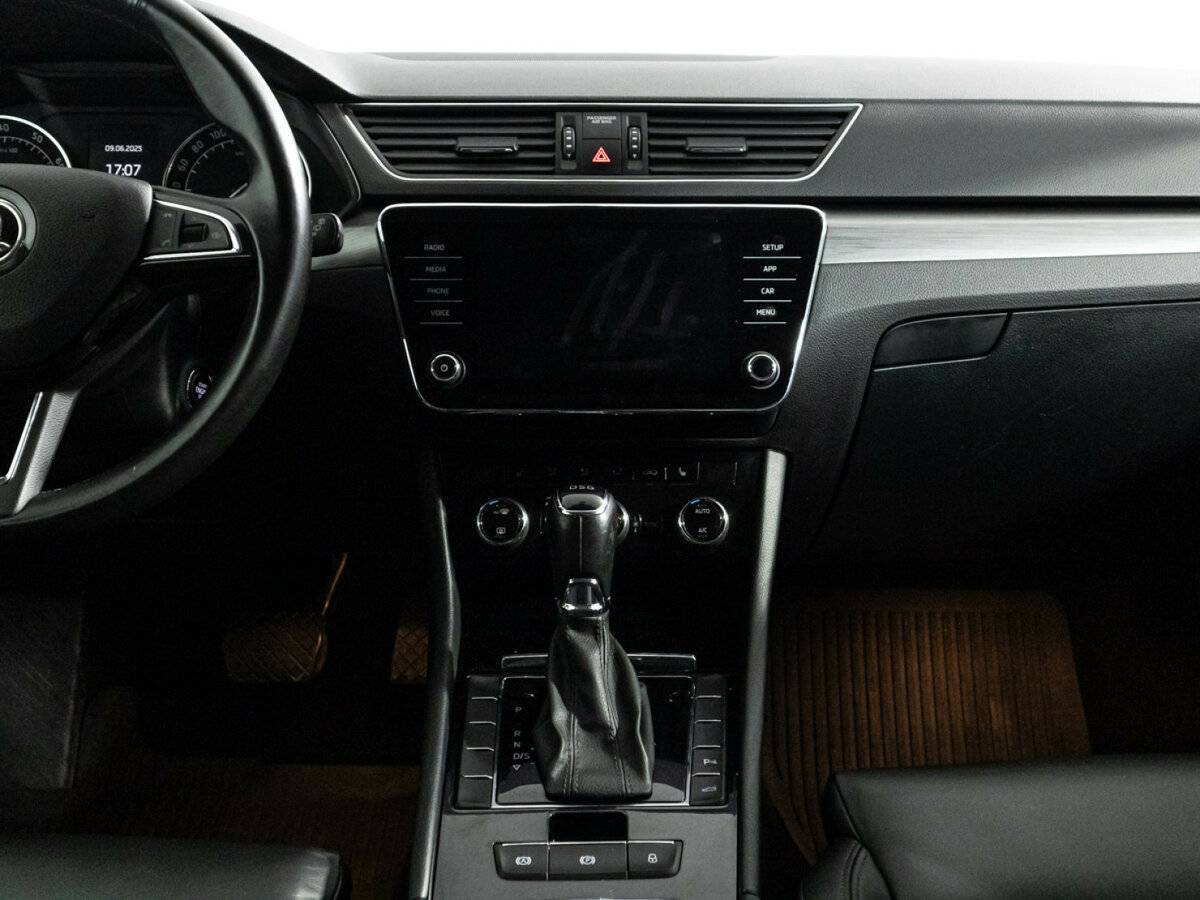 Шкода Суперб б/у, 2018, Роботизированная. Фото: #13