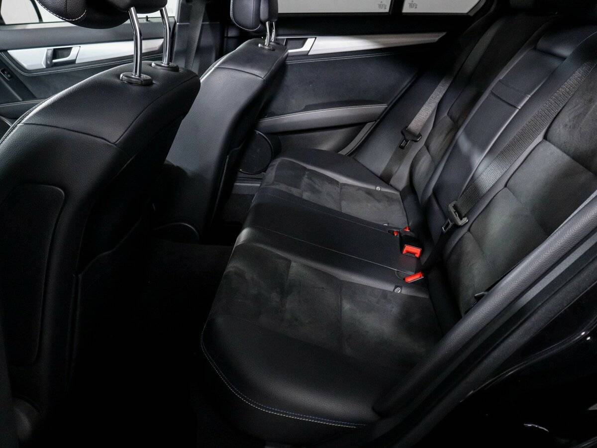 Мерседес-Бенц Ц-Класс б/у, 2013, Автоматическая. Фото: #9