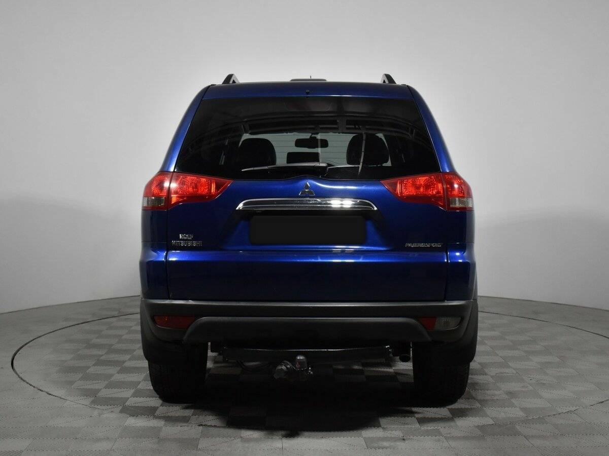 Митсубиши Паджеро Спорт б/у, 2015, Автоматическая. Фото: #4
