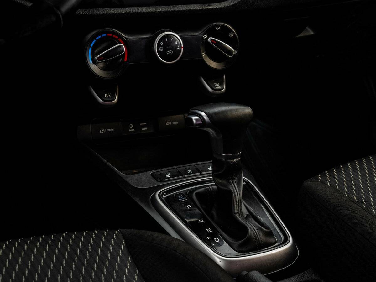 Киа Рио б/у, 2017, Автоматическая. Фото: #8