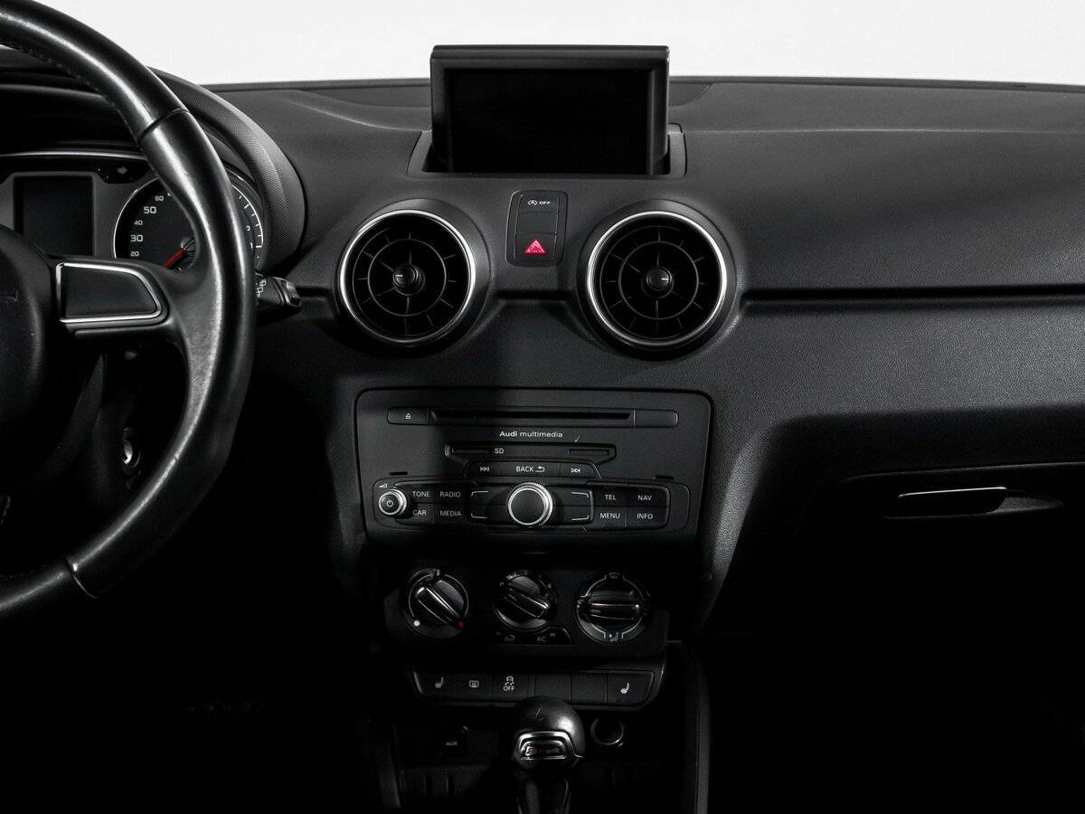 Ауди А1 б/у, 2014, Роботизированная. Фото: #12