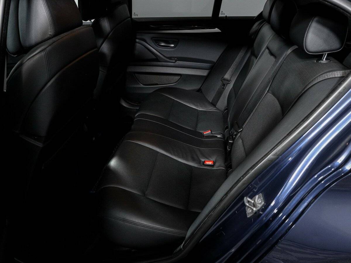 БМВ 5 серии б/у, 2012, Автоматическая. Фото: #9