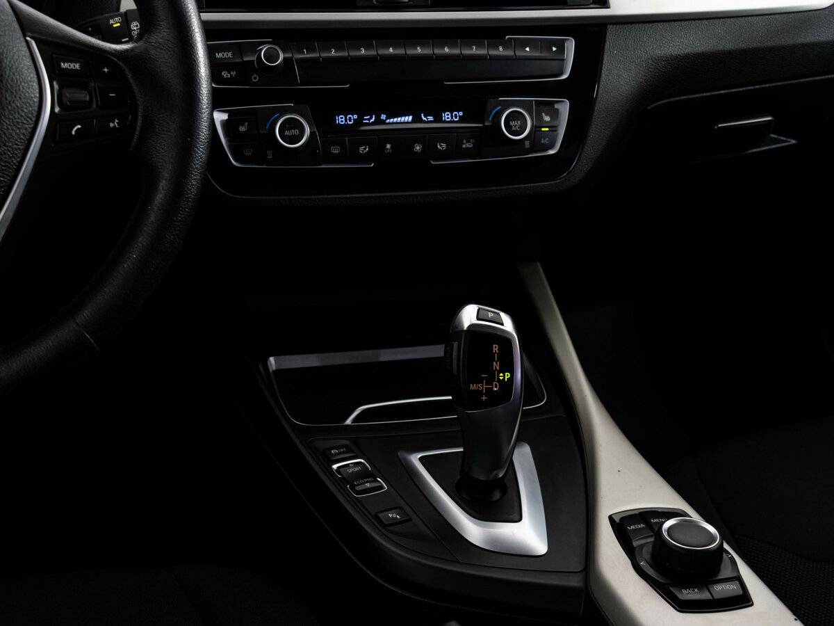 БМВ 1 серии б/у, 2017, Автоматическая. Фото: #14