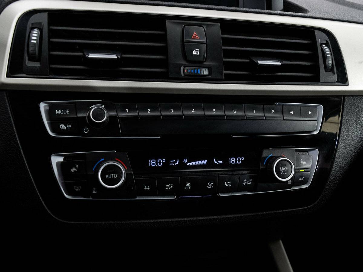 БМВ 1 серии б/у, 2017, Автоматическая. Фото: #15