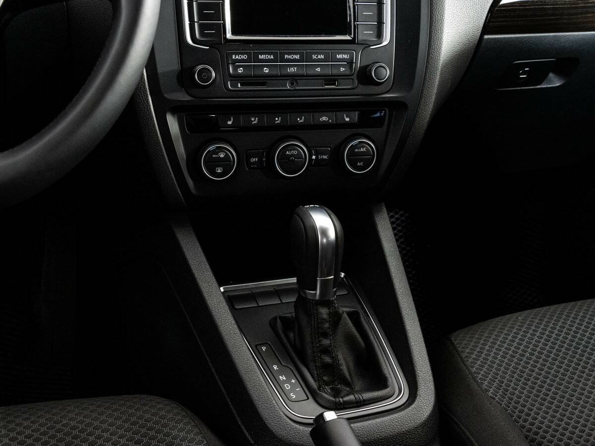 Фольксваген Джетта б/у, 2015, Роботизированная. Фото: #12