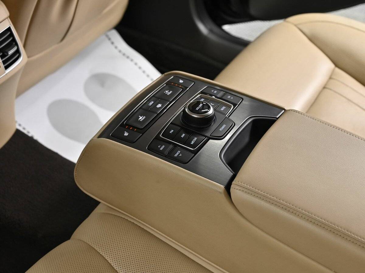 Хендай Генезис б/у, 2016, Автоматическая. Фото: #18